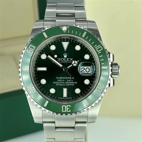 Rolex submariner Hulk lookup